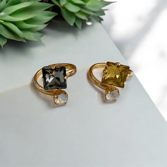 Gray Saphire or Topaz Small Rings