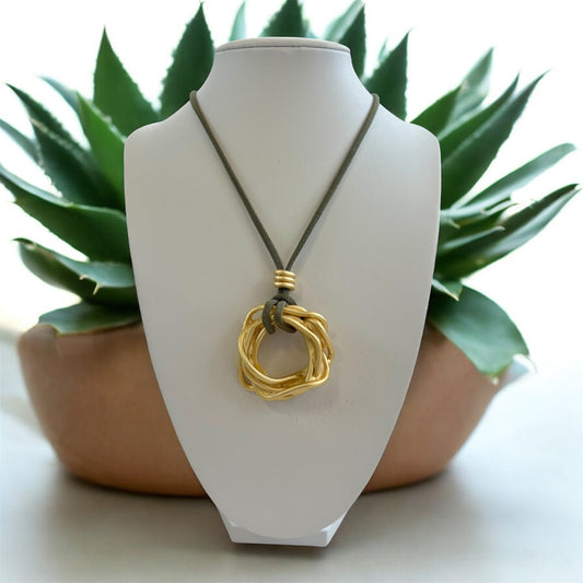 Mate Gold Nest Necklace