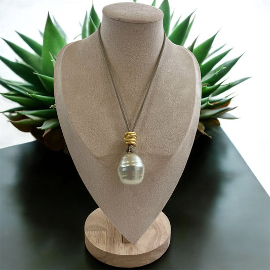 Big Pearl Adjustable Necklace