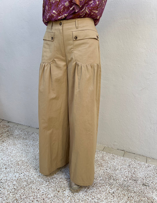 Camel pocket wide leg pants